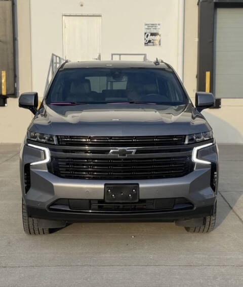 chevrolet suburban 2022 1GNSKEKT6NR236086 image chevrolet suburban 2022 1GNSKEKT6NR236086 image