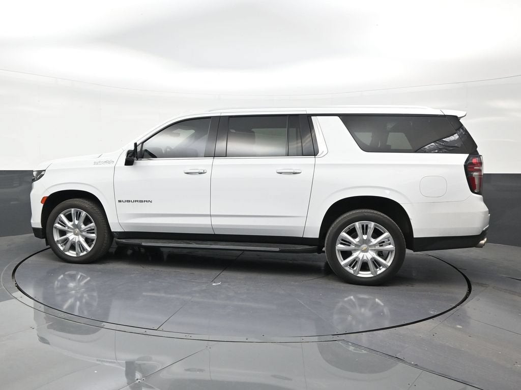 chevrolet suburban 2022 1GNSCGKL2NR306241 image chevrolet suburban 2022 1GNSCGKL2NR306241 image