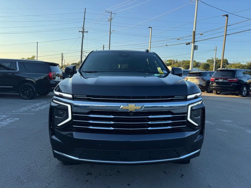 chevrolet suburban 2025 1GNS6CRD5SR183609 image chevrolet suburban 2025 1GNS6CRD5SR183609 image
