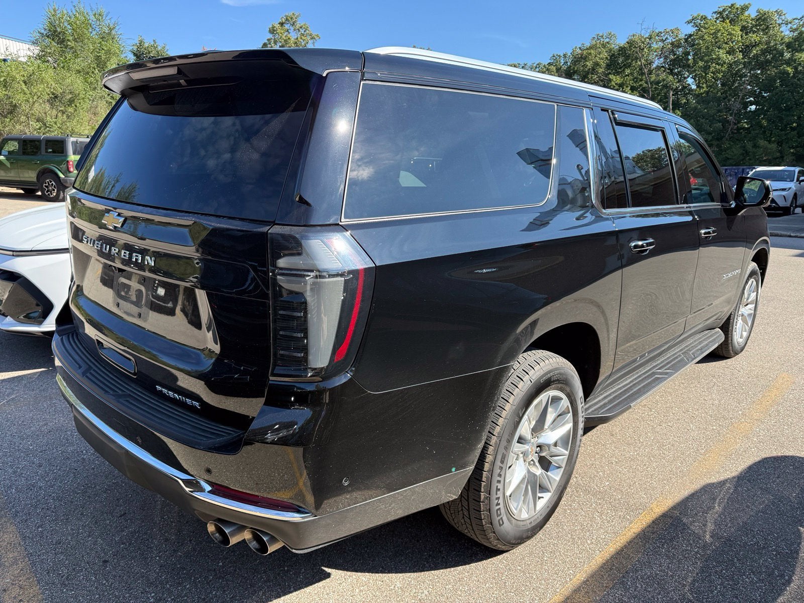 chevrolet suburban 2025 1GNS6FRD5SR206727 image chevrolet suburban 2025 1GNS6FRD5SR206727 image