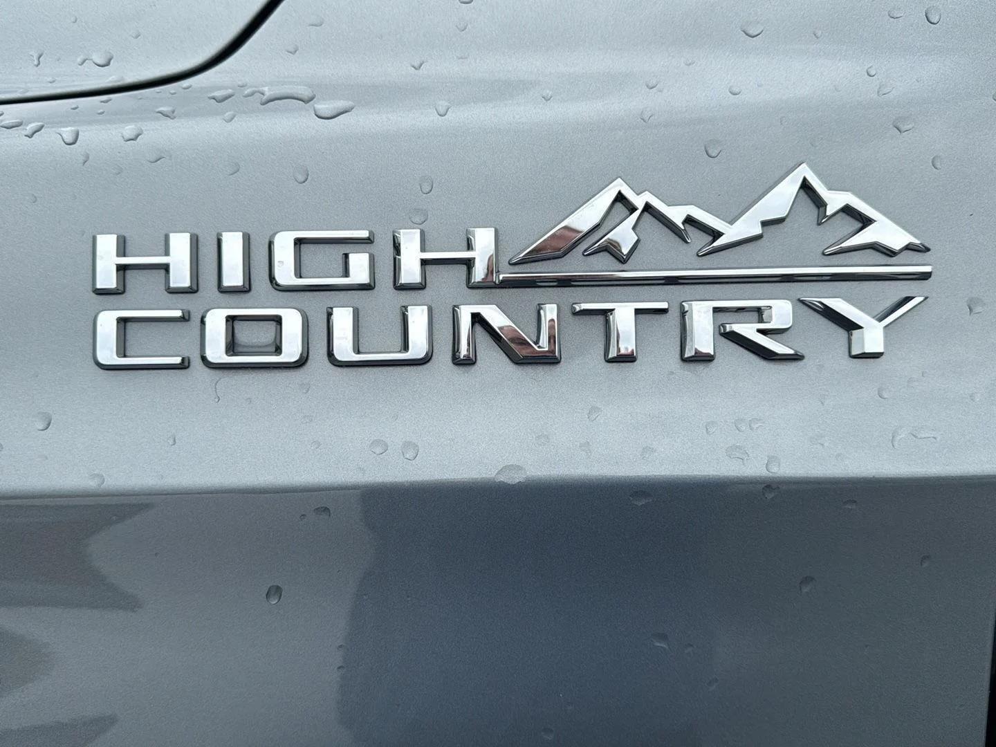 chevrolet suburban 2025 1GNS6GRL4SR362836 image chevrolet suburban 2025 1GNS6GRL4SR362836 image