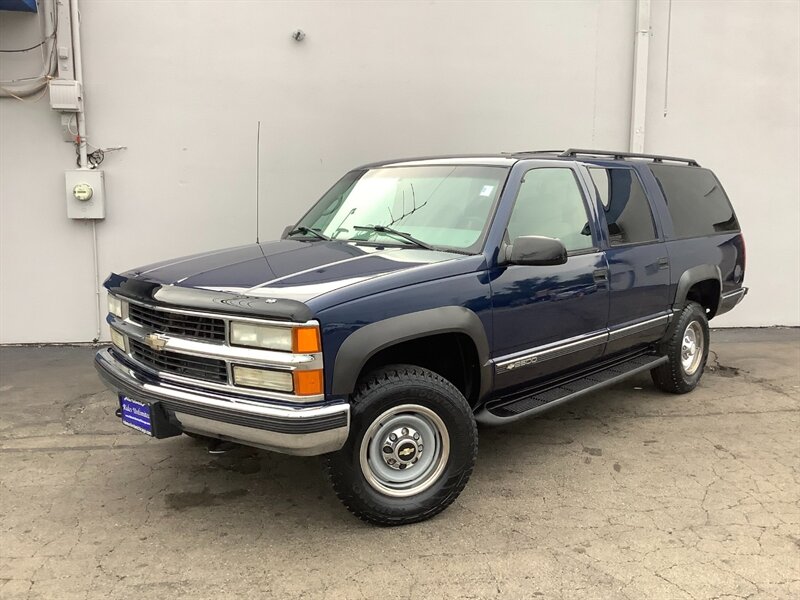 chevrolet suburban 1999 1GNGK26J7XJ505808 image chevrolet suburban 1999 1GNGK26J7XJ505808 image
