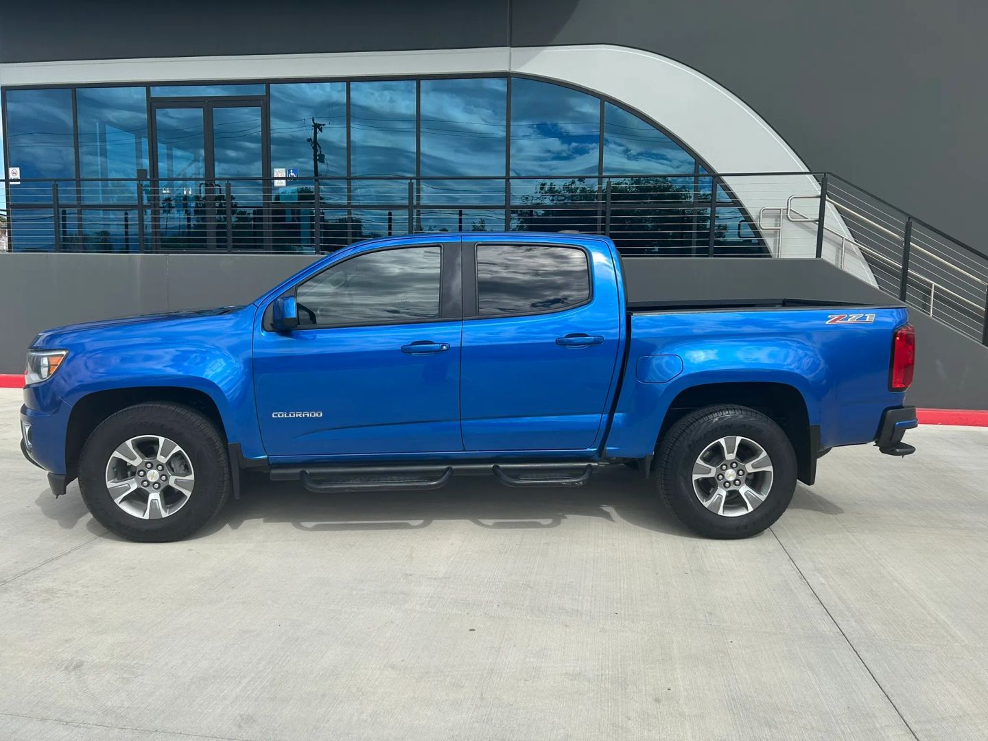 chevrolet colorado 2018 1GCGSDEN1J1274842 image chevrolet colorado 2018 1GCGSDEN1J1274842 image