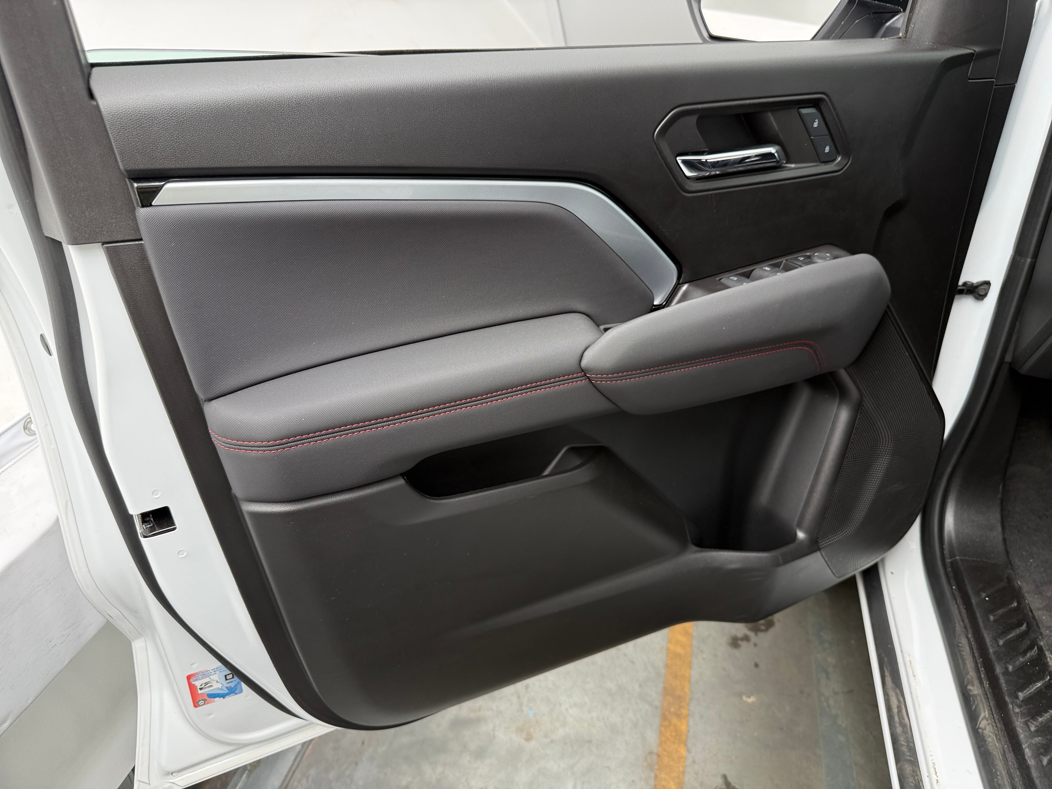 chevrolet colorado 2024 1GCPTDEK7R1228026 image chevrolet colorado 2024 1GCPTDEK7R1228026 image