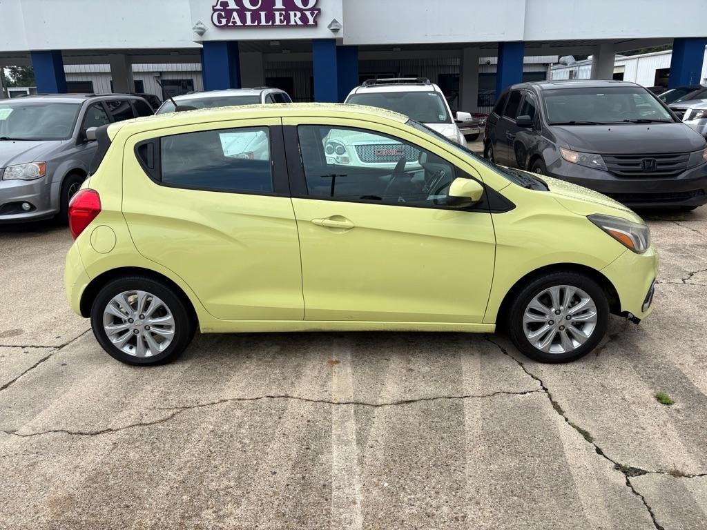 chevrolet spark 2017 KL8CD6SAXHC755928 image chevrolet spark 2017 KL8CD6SAXHC755928 image