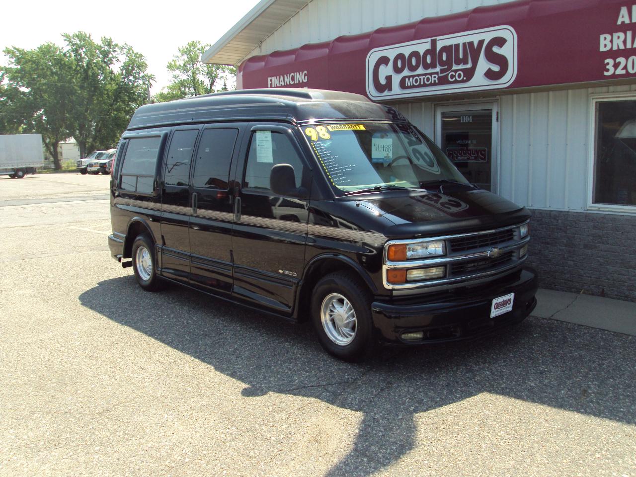chevrolet express 1998 1GBFG15R4W1044027 image chevrolet express 1998 1GBFG15R4W1044027 image