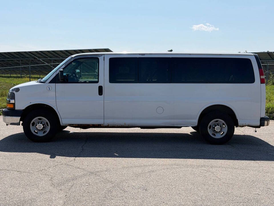 chevrolet express 2008 1GAHG39K981226914 image chevrolet express 2008 1GAHG39K981226914 image