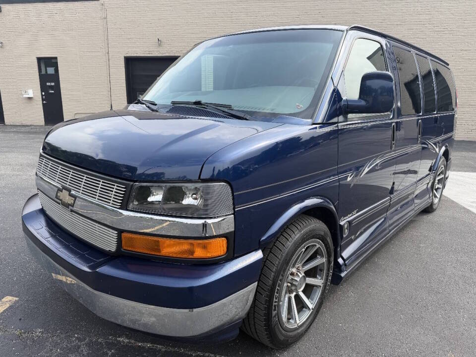 chevrolet express 2004 1GBFG15T041150841 image chevrolet express 2004 1GBFG15T041150841 image
