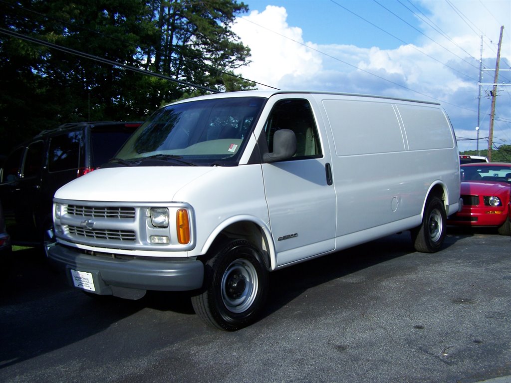 chevrolet express 2002 1GCHG39F121170064 image chevrolet express 2002 1GCHG39F121170064 image