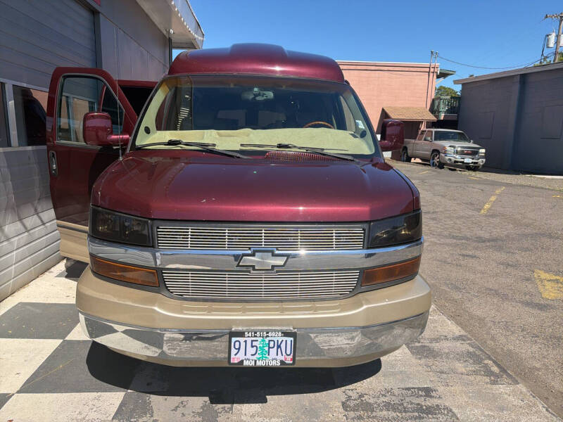chevrolet express 2003 1GBFG15TX31237015 image chevrolet express 2003 1GBFG15TX31237015 image