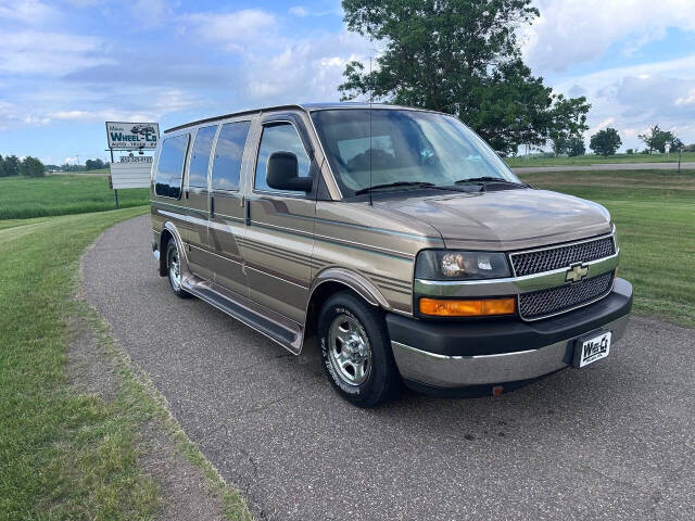 chevrolet express 2003 1GBFG15T631158442 image chevrolet express 2003 1GBFG15T631158442 image