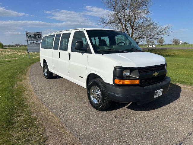 chevrolet express 2005 1GAHG39U351196709 image chevrolet express 2005 1GAHG39U351196709 image