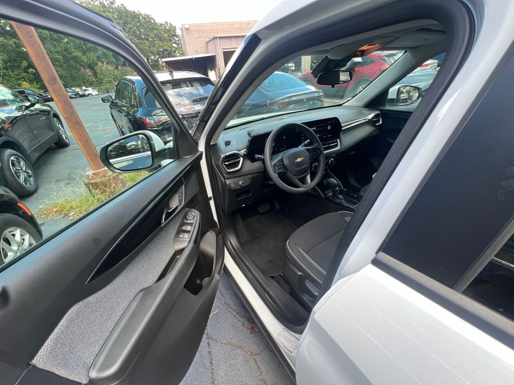 chevrolet trailblazer 2025 KL79MRSL4SB217854 image chevrolet trailblazer 2025 KL79MRSL4SB217854 image