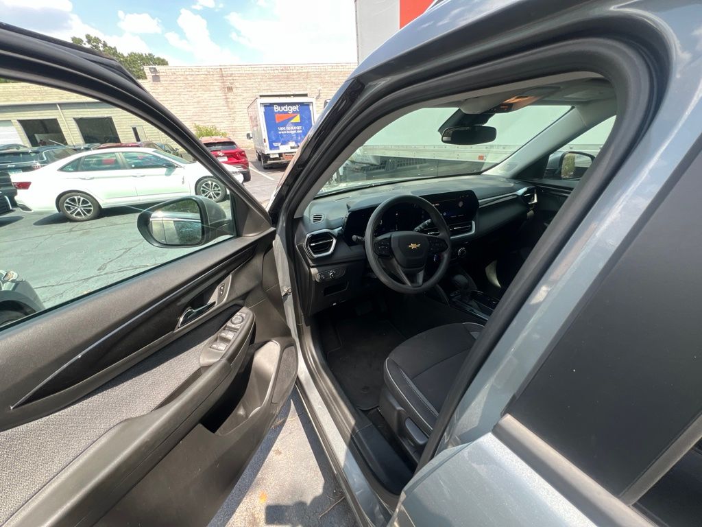 chevrolet trailblazer 2025 KL79MRSL1SB205130 image chevrolet trailblazer 2025 KL79MRSL1SB205130 image