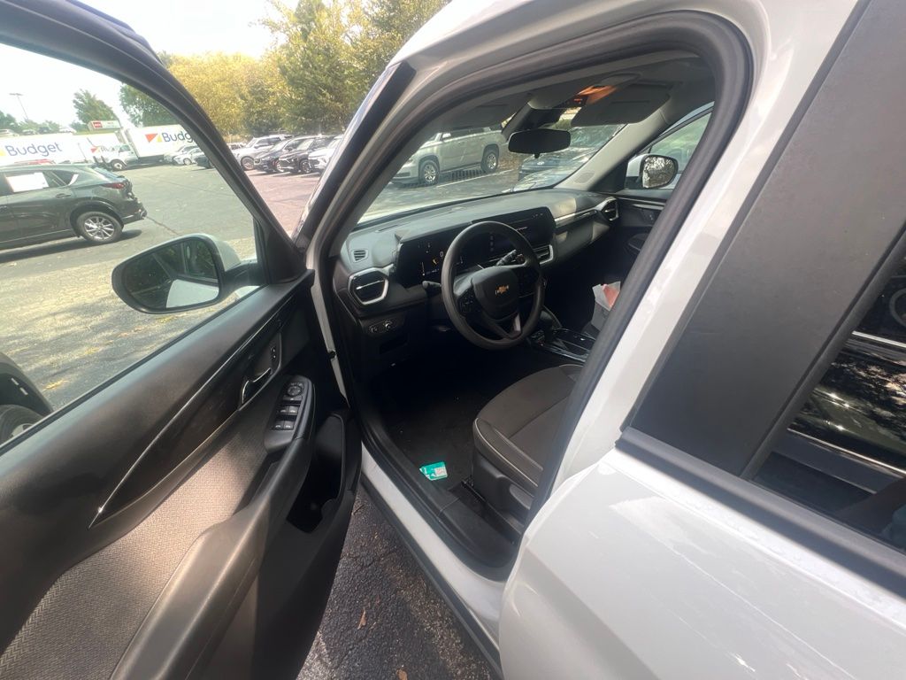 chevrolet trailblazer 2025 KL79MRSL1SB212580 image chevrolet trailblazer 2025 KL79MRSL1SB212580 image