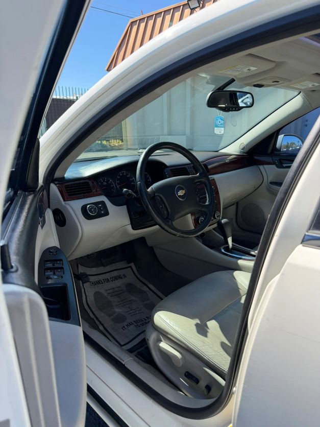 chevrolet impala 2008 2G1WU583681271079 image chevrolet impala 2008 2G1WU583681271079 image