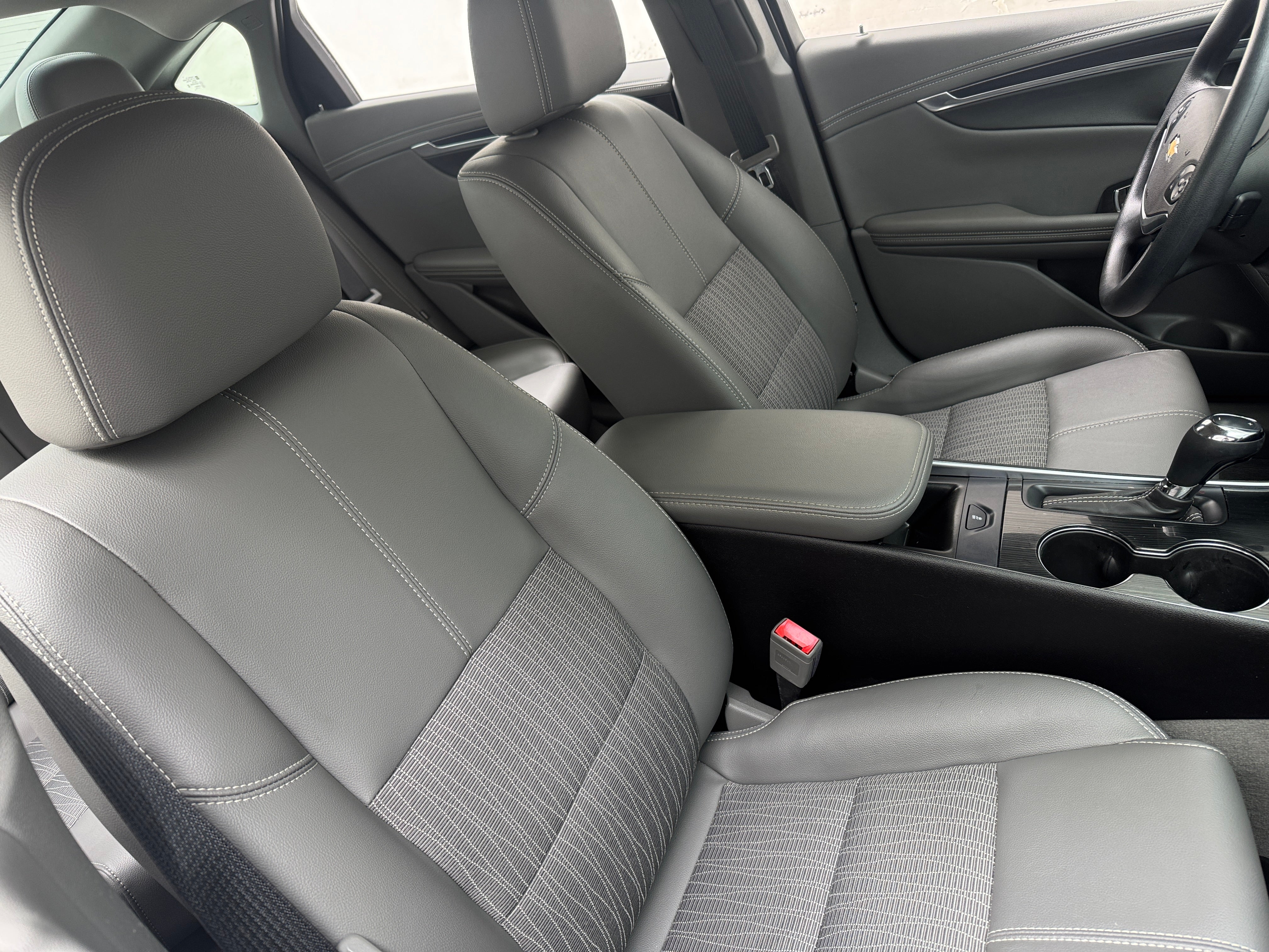 chevrolet impala 2019 1G11Y5S33KU142378 image chevrolet impala 2019 1G11Y5S33KU142378 image