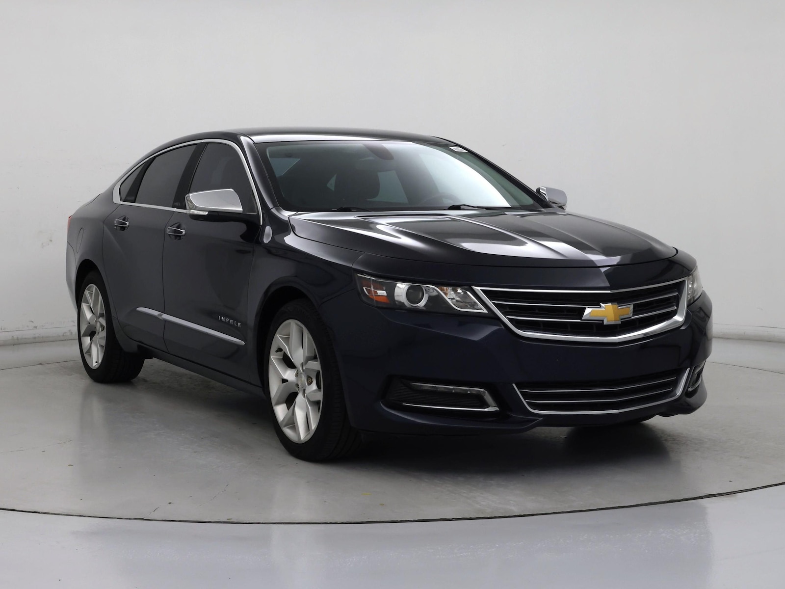 chevrolet impala 2018 1G1125S30JU131421 image chevrolet impala 2018 1G1125S30JU131421 image
