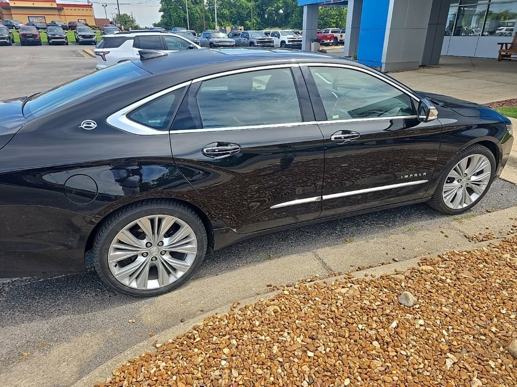 chevrolet impala 2018 1G1125S32JU105550 image chevrolet impala 2018 1G1125S32JU105550 image
