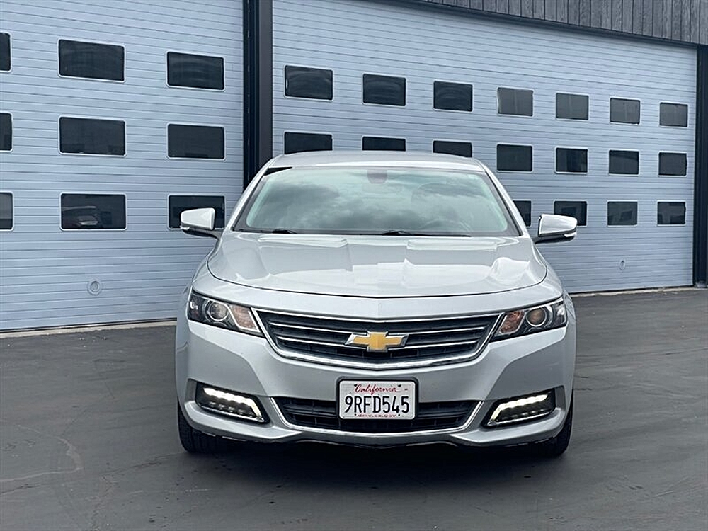 chevrolet impala 2018 1G1105SA1JU144781 image chevrolet impala 2018 1G1105SA1JU144781 image