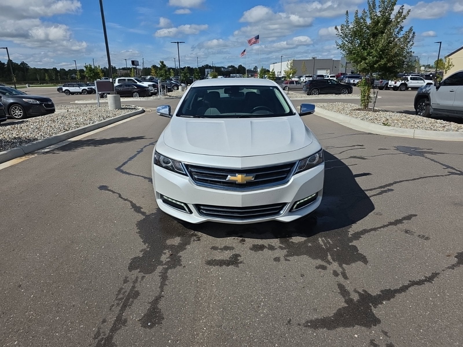 chevrolet impala 2017 1G1145S34HU139719 image chevrolet impala 2017 1G1145S34HU139719 image