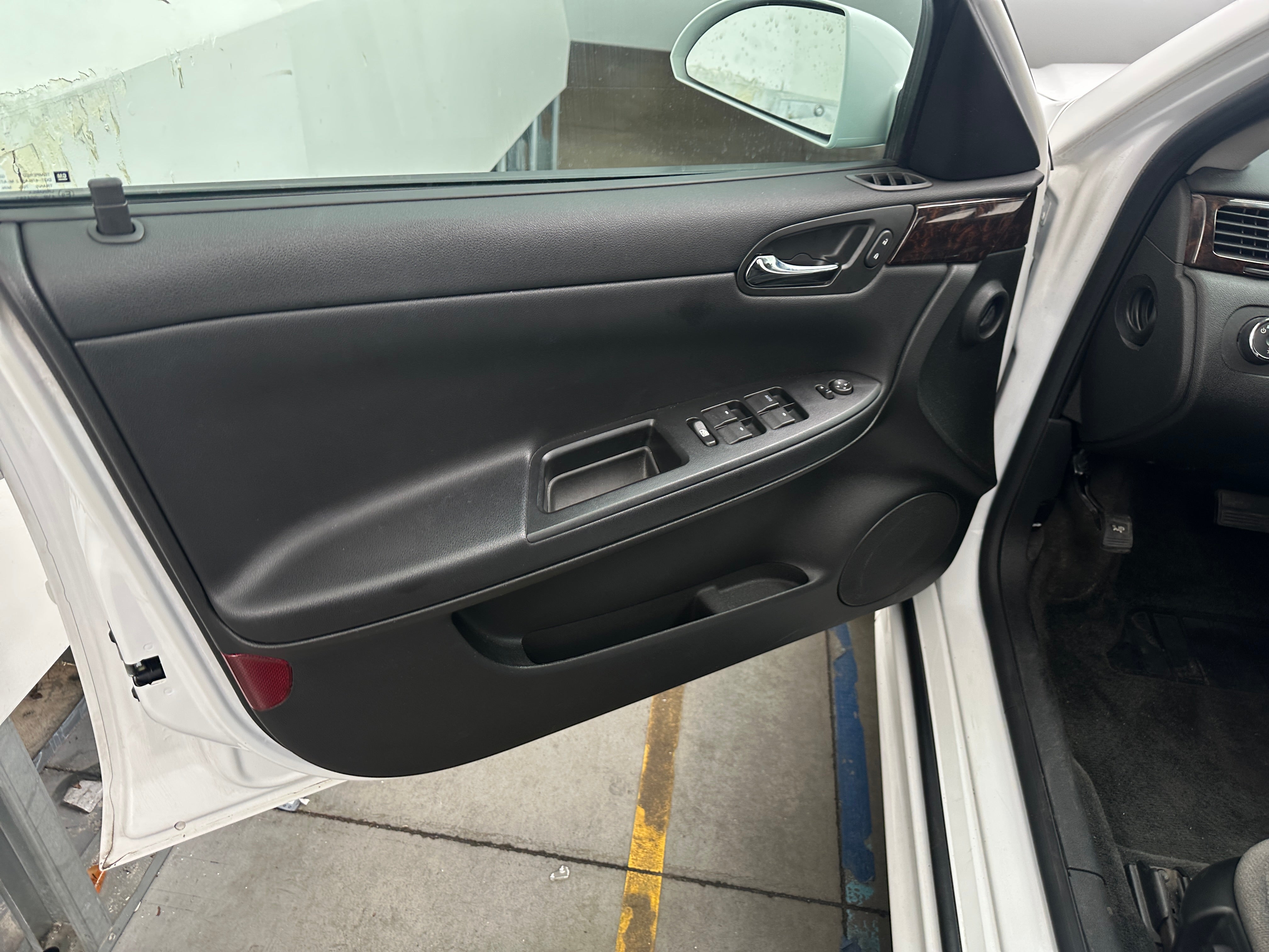 chevrolet impala 2012 2G1WB5E33C1134166 image chevrolet impala 2012 2G1WB5E33C1134166 image