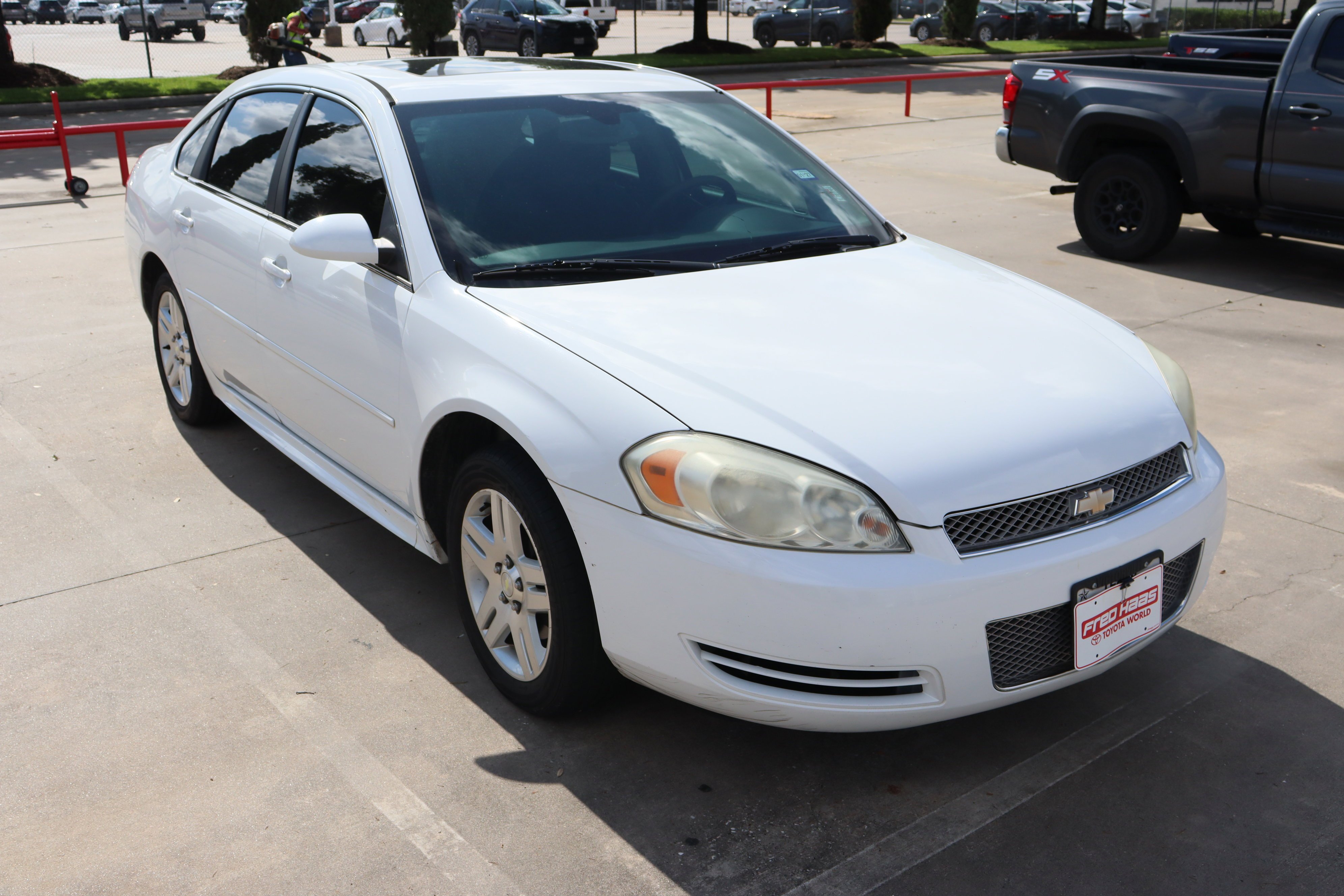 chevrolet impala 2014 2G1WB5E34E1127598 image chevrolet impala 2014 2G1WB5E34E1127598 image