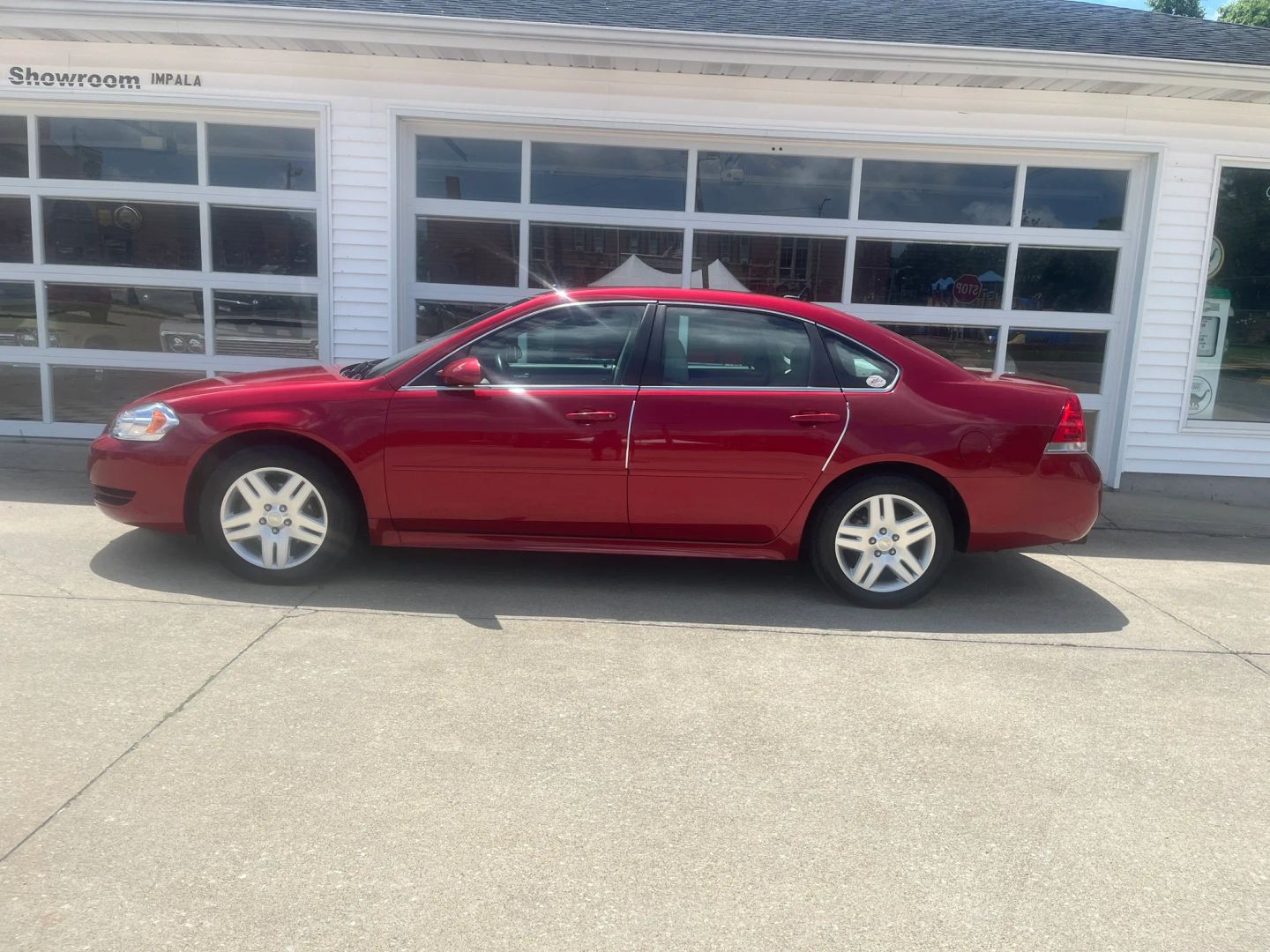 chevrolet impala 2014 2G1WB5E38E1114322 image chevrolet impala 2014 2G1WB5E38E1114322 image