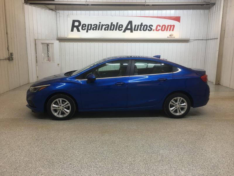 chevrolet cruze 2018 1G1BE5SM0J7236320 image chevrolet cruze 2018 1G1BE5SM0J7236320 image