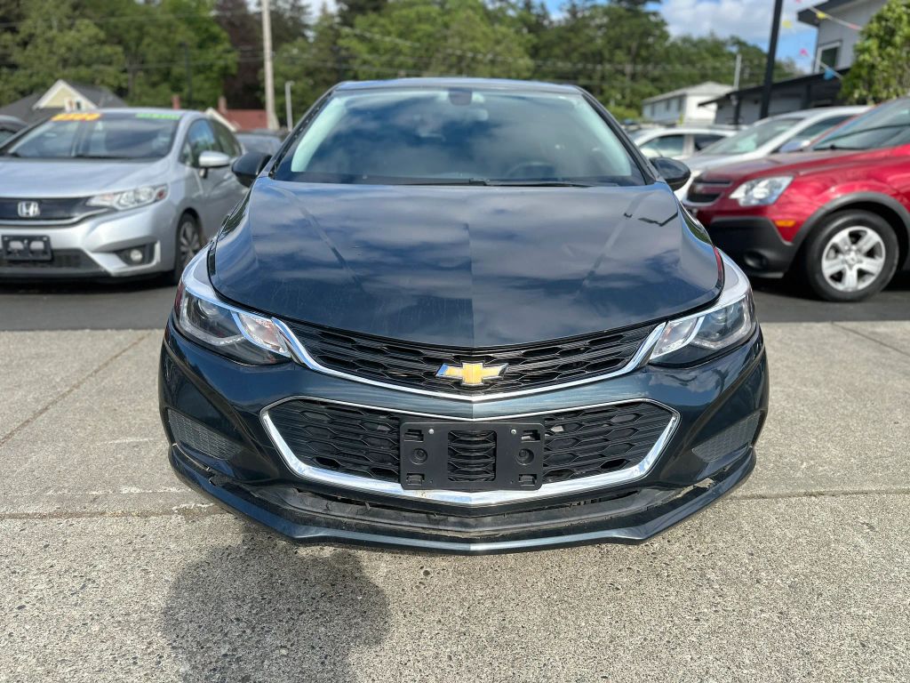 chevrolet cruze 2018 1G1BE5SM9J7146907 image chevrolet cruze 2018 1G1BE5SM9J7146907 image