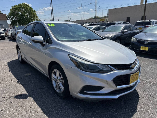 chevrolet cruze 2018 1G1BH5SE1J7145038 image chevrolet cruze 2018 1G1BH5SE1J7145038 image