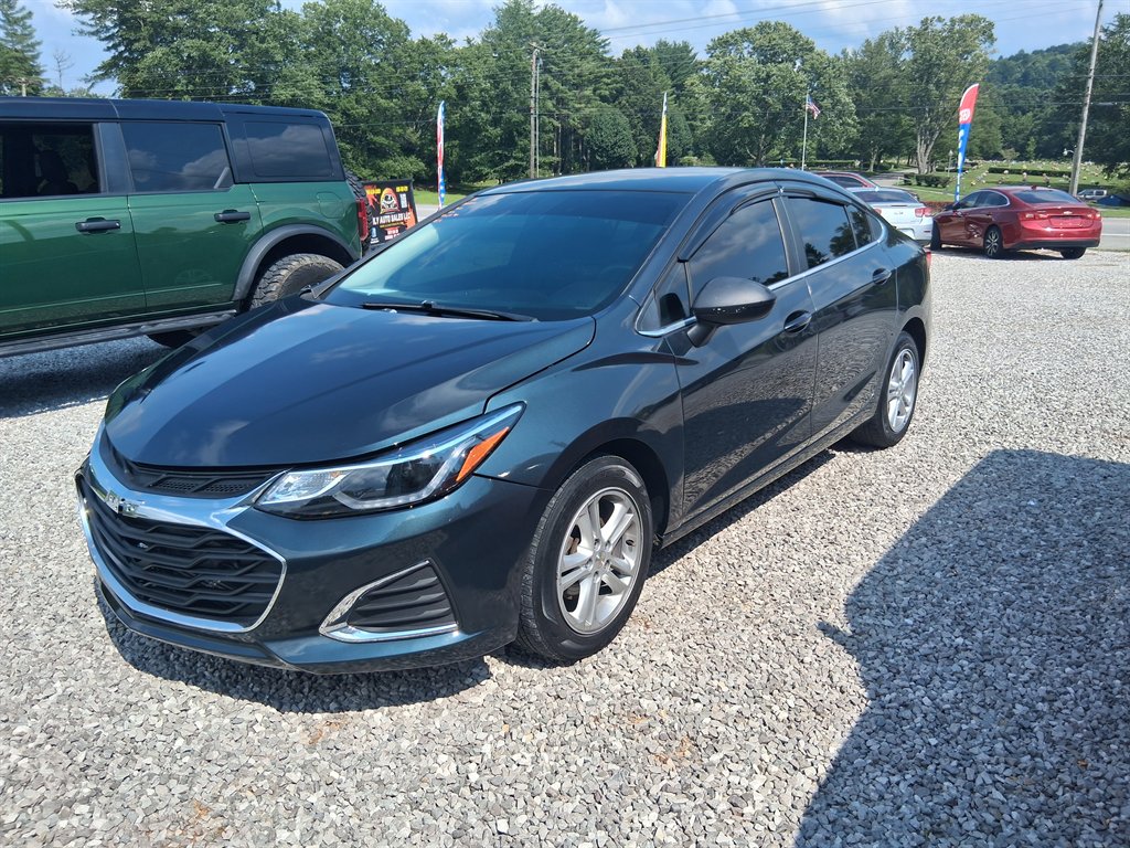 chevrolet cruze 2018 1G1BE5SM8J7224514 image chevrolet cruze 2018 1G1BE5SM8J7224514 image