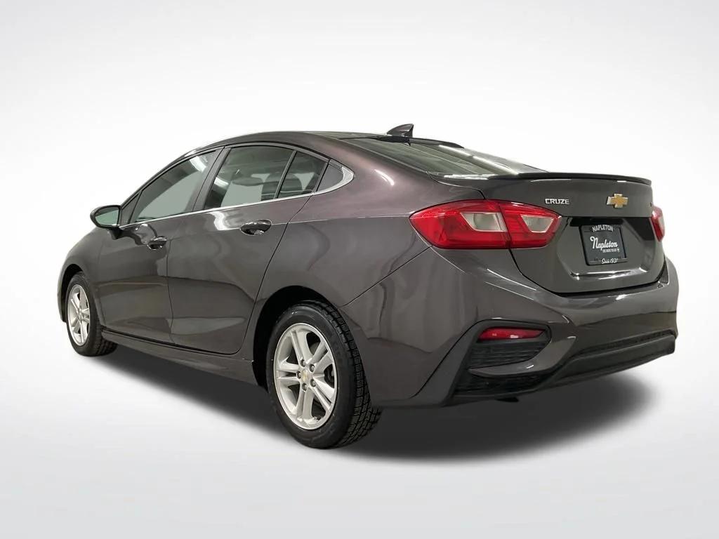 chevrolet cruze 2017 1G1BE5SM2H7192573 image chevrolet cruze 2017 1G1BE5SM2H7192573 image