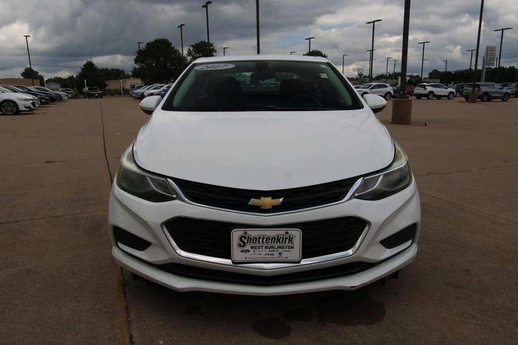 chevrolet cruze 2017 1G1BE5SM7H7121305 image chevrolet cruze 2017 1G1BE5SM7H7121305 image