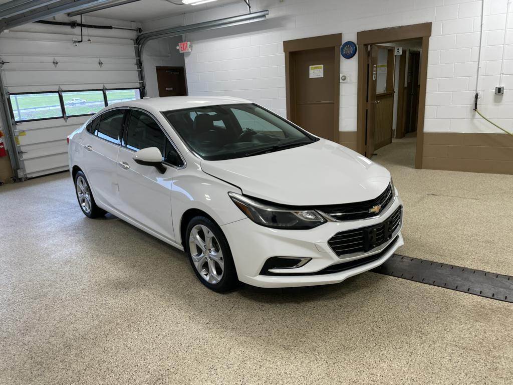 chevrolet cruze 2017 1G1BF5SM3H7240465 image chevrolet cruze 2017 1G1BF5SM3H7240465 image