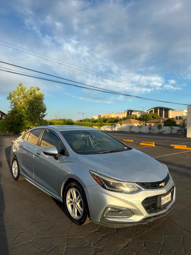 chevrolet cruze 2017 1G1BE5SM8H7183554 image chevrolet cruze 2017 1G1BE5SM8H7183554 image