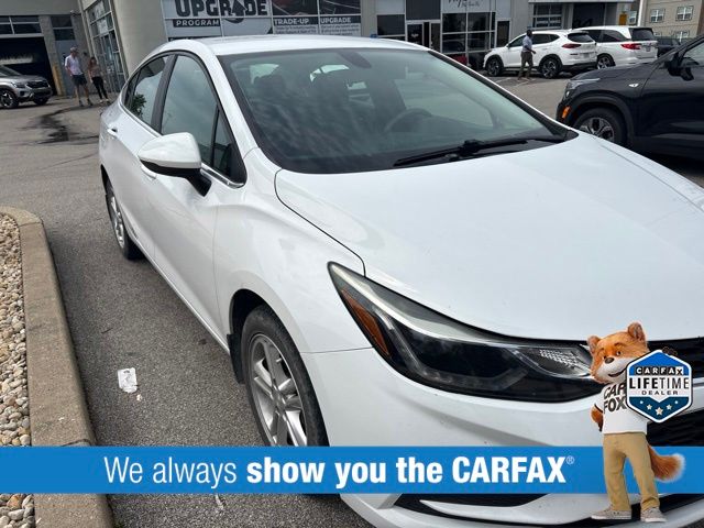 chevrolet cruze 2017 1G1BE5SM7H7233098 image chevrolet cruze 2017 1G1BE5SM7H7233098 image