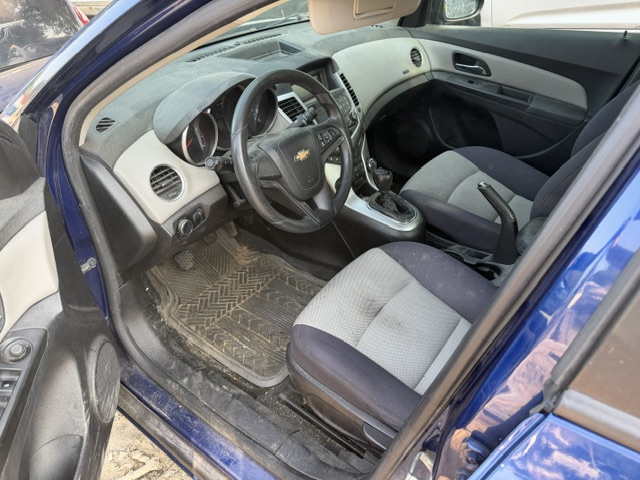 chevrolet cruze 2013 1G1PB5SG2D7134854 image chevrolet cruze 2013 1G1PB5SG2D7134854 image