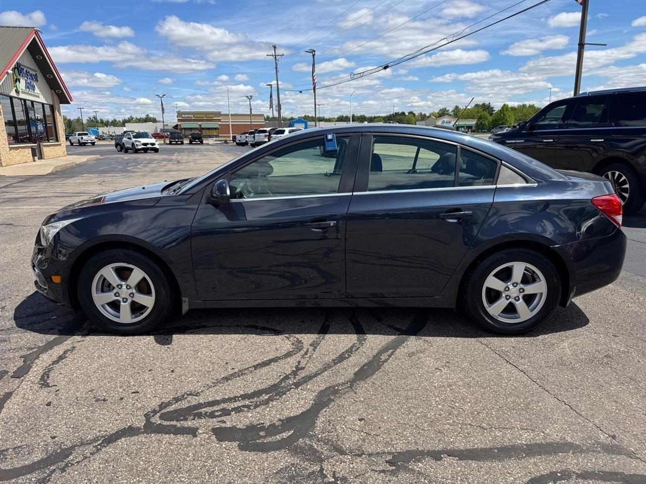chevrolet cruze 2015 1G1PC5SB5F7104168 image chevrolet cruze 2015 1G1PC5SB5F7104168 image