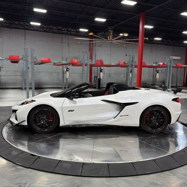 chevrolet corvette 2023 1G1YF3D33P5700995 image chevrolet corvette 2023 1G1YF3D33P5700995 image