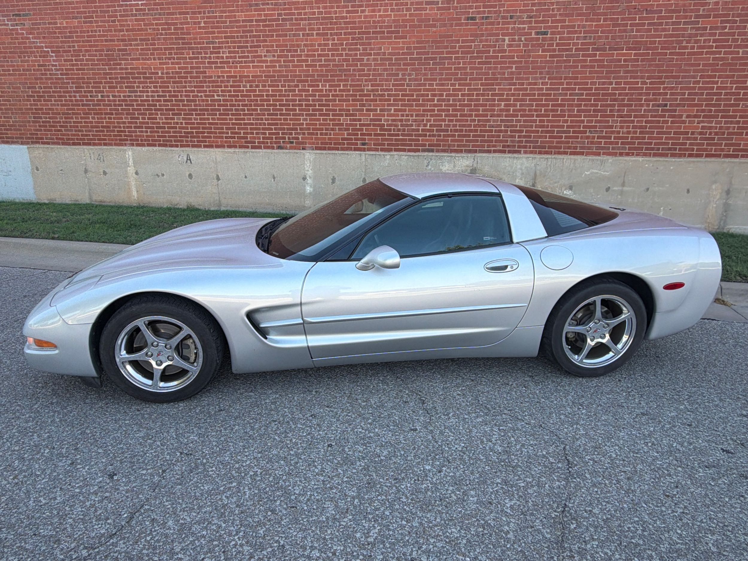 chevrolet corvette 1998 1G1YY22GXW5130678 image chevrolet corvette 1998 1G1YY22GXW5130678 image