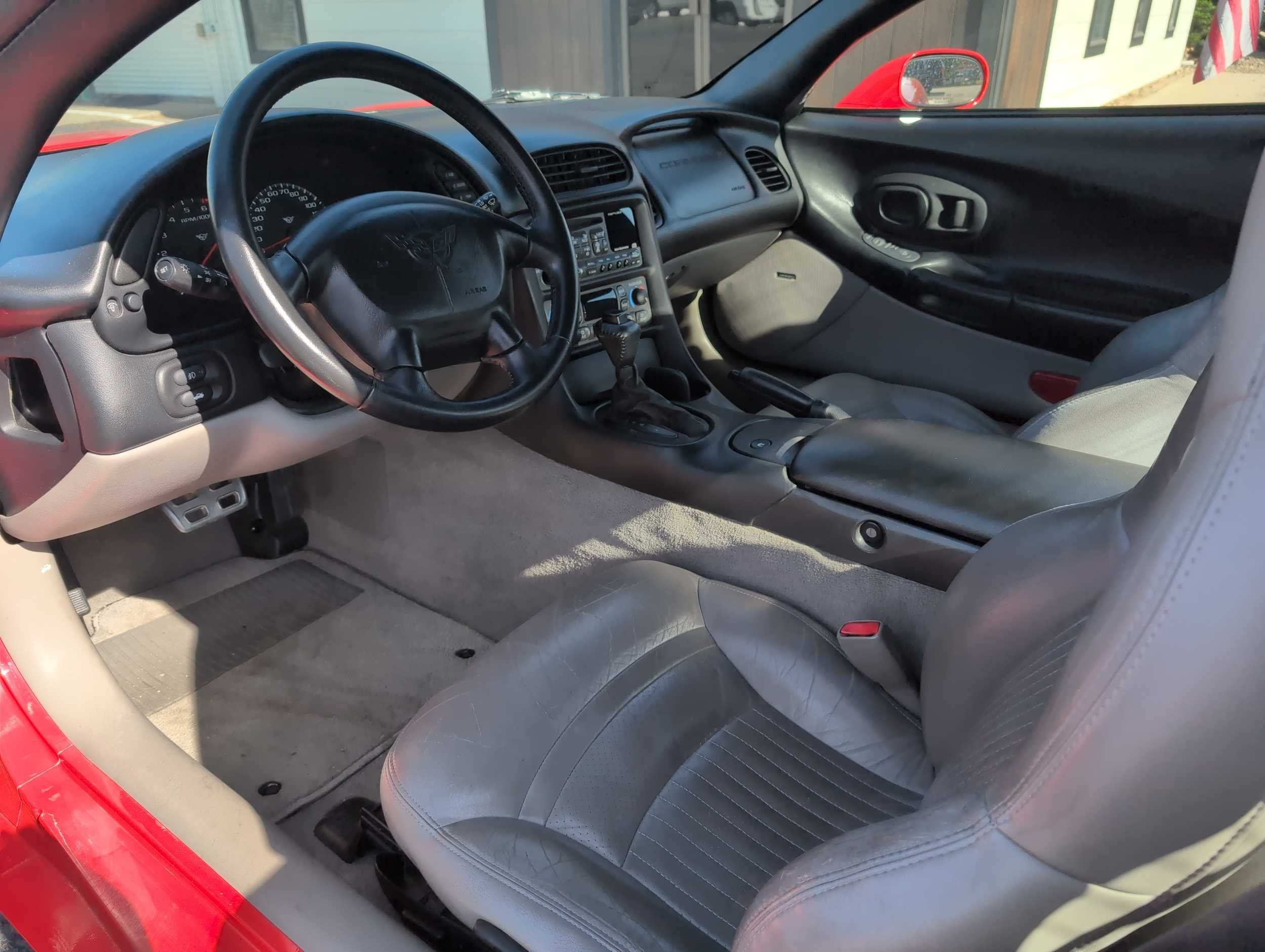 chevrolet corvette 1998 1G1YY22G1W5103871 image chevrolet corvette 1998 1G1YY22G1W5103871 image