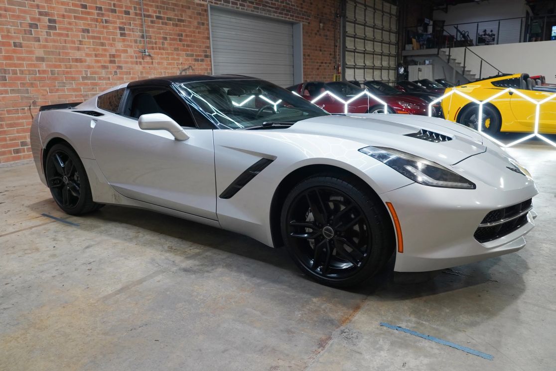 chevrolet corvette 2016 1G1YA2D78G5111971 image chevrolet corvette 2016 1G1YA2D78G5111971 image