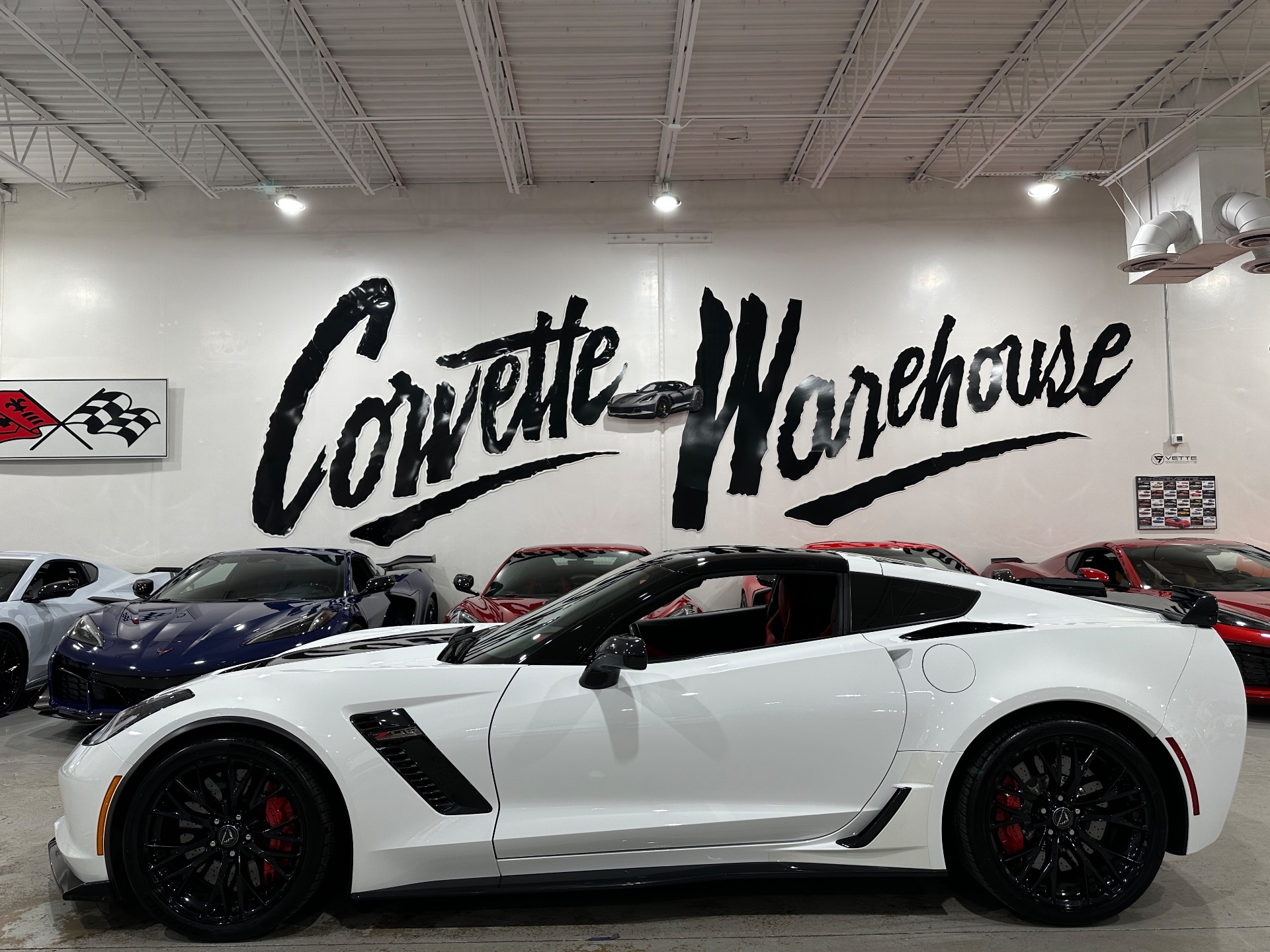 chevrolet corvette 2016 1G1YU2D62G5603233 image chevrolet corvette 2016 1G1YU2D62G5603233 image
