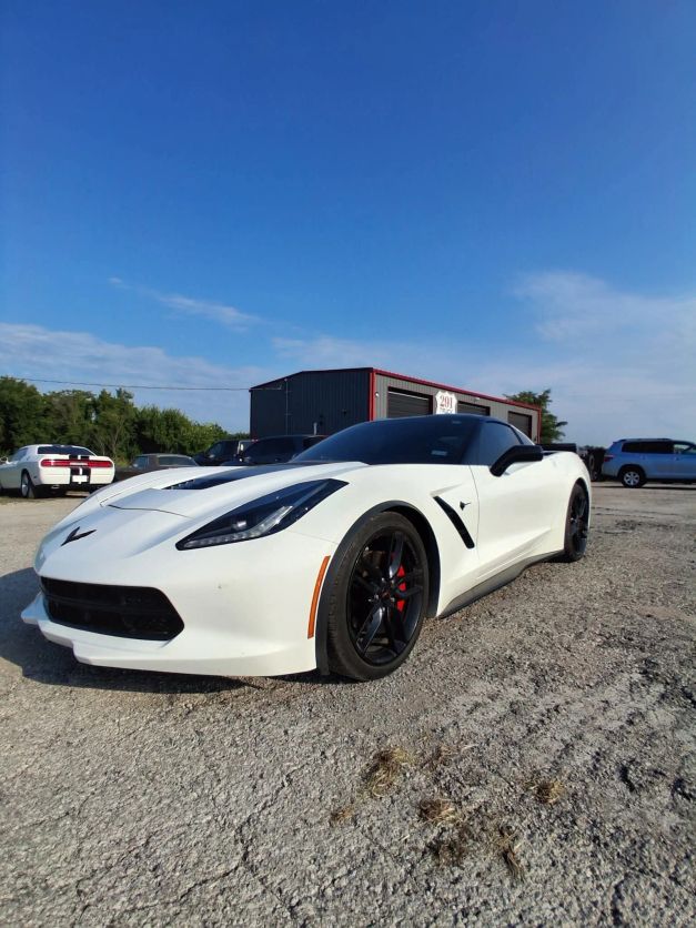 chevrolet corvette 2016 1G1YB2D77G5105737 image chevrolet corvette 2016 1G1YB2D77G5105737 image