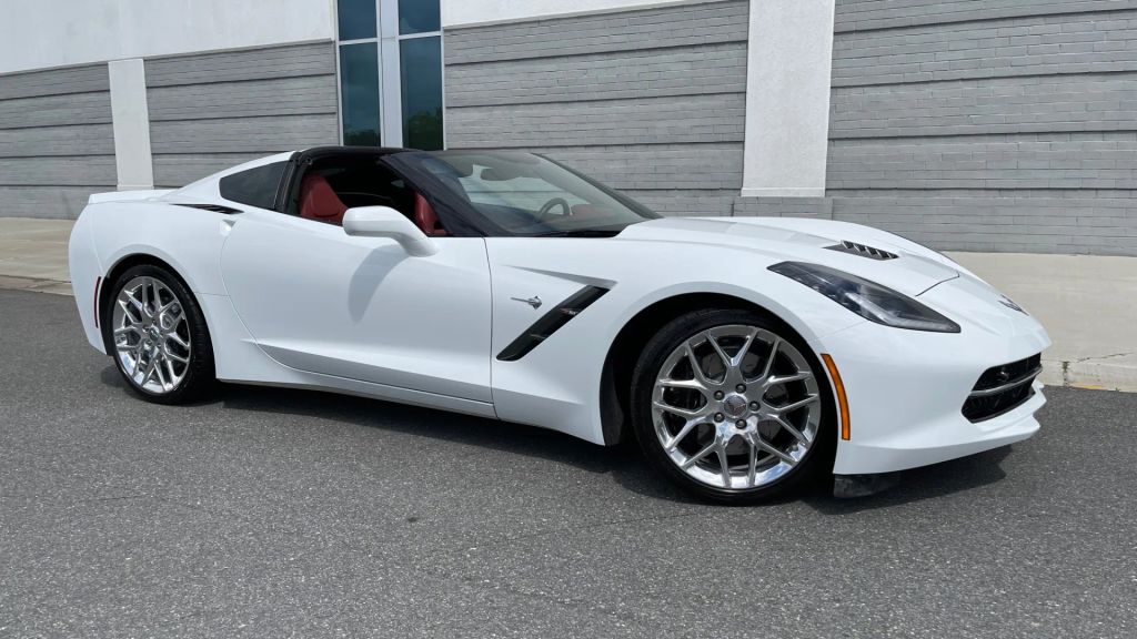 chevrolet corvette 2016 1G1YM2D78G5119771 image chevrolet corvette 2016 1G1YM2D78G5119771 image