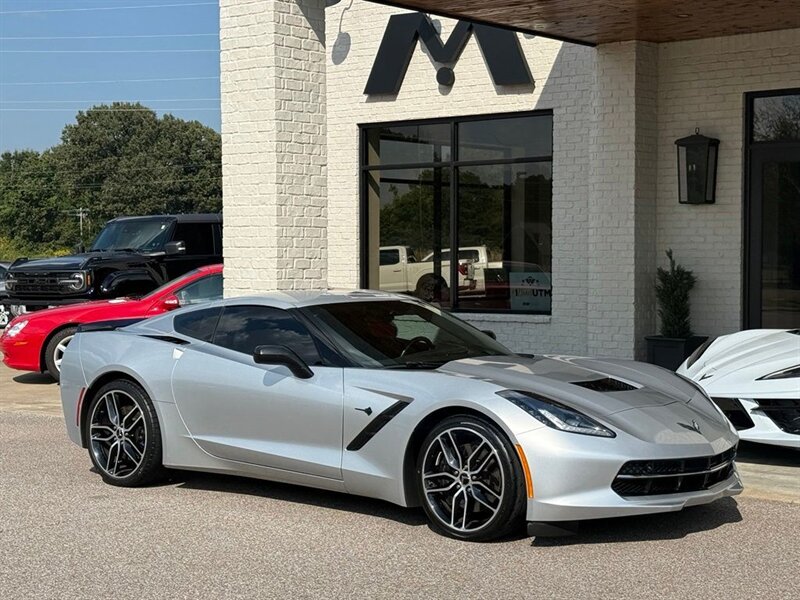 chevrolet corvette 2016 1G1YM2D71G5119465 image chevrolet corvette 2016 1G1YM2D71G5119465 image