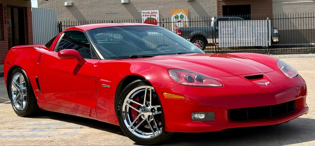 chevrolet corvette 2008 1G1YY26E285111165 image chevrolet corvette 2008 1G1YY26E285111165 image