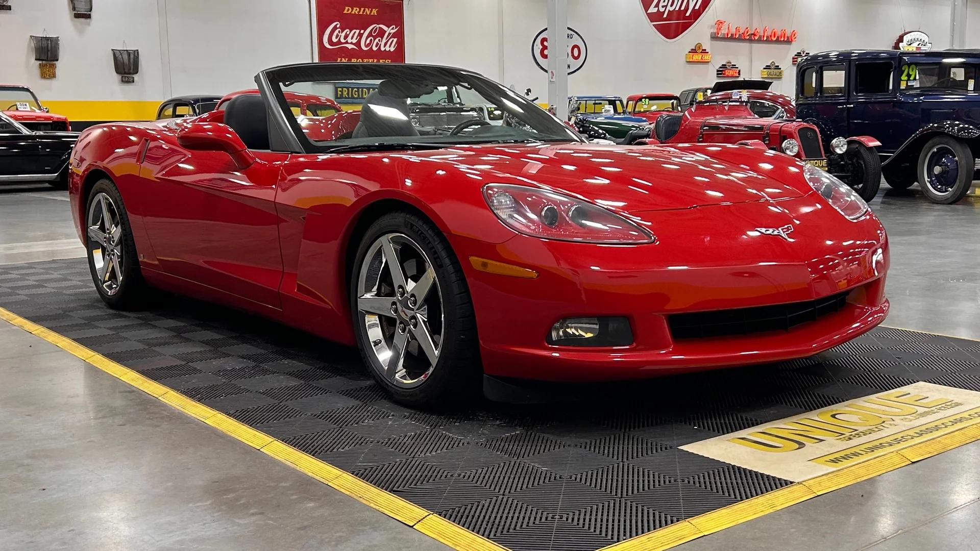 chevrolet corvette 2008 1G1YY36W585111661 image chevrolet corvette 2008 1G1YY36W585111661 image