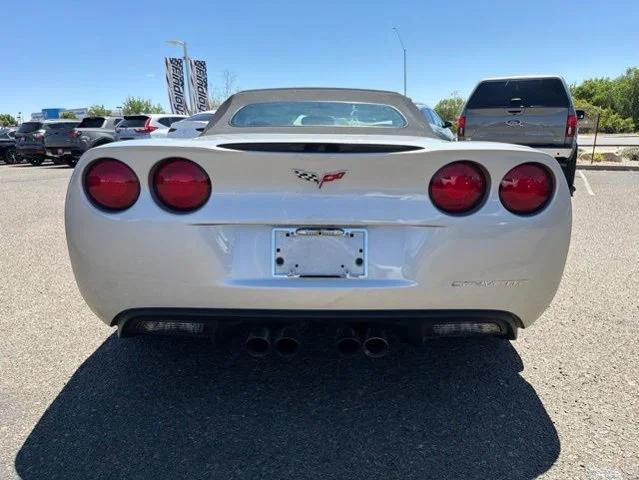 chevrolet corvette 2008 1G1YY36W285121841 image chevrolet corvette 2008 1G1YY36W285121841 image